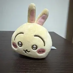 ちいかわ　うさぎ　ねそべりぬいぐるみ　マスコット　ぬいぐるみ　ガチャガチャのサムネイル