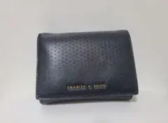 最終価格　CHARLES & KEITH ブラック 二つ折り財布