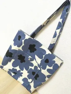 ハンドメイド【321A】バッグ トートバッグ エコバッグ　花柄　大花　北欧風
