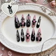 011【現品】ネイルチップ 黒 ピンク 量産型 地雷系 ドクロ リボン 十字架