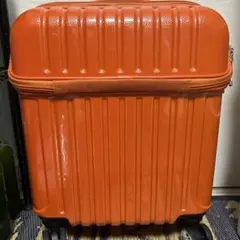機内持込 嬉しいフロントポケット有 キャリーケース スーツケース