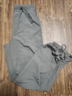 GU カーゴパンツ Sサイズ グレー