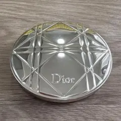 ディオールスキンミネラルヌードルミナイザーパウダー001ロージーバイブス