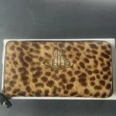 ヒョウ柄 レザー 長財布　Vivienne Westwood 箱付き