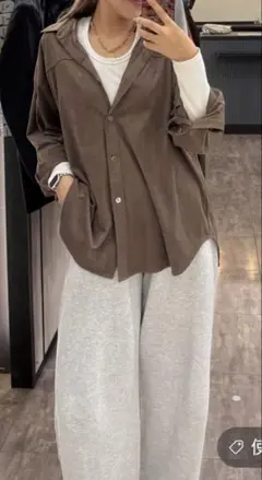 スエードシャツ