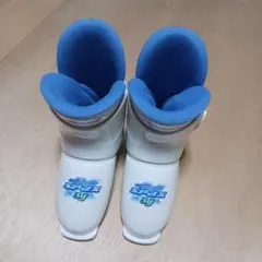 KAZAMA子供用 スキーセット 126cm　ブーツ 23cm KAZAMA子供用 スキーセット 126cm ブーツ 23cm スキー 子ども