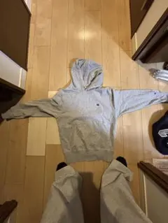 Champion グレー フード付きパーカー Mサイズ