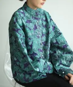 【aimoia】ニュアンスカラースタンドカラーブラウス