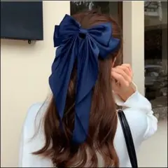 ライブ コンサート 推し活 リボンバレッタ 大きめ ヘアアクセ 紺 ネイビーのサムネイル