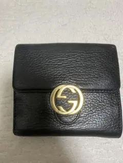 GUCCI インターロッキングG スタッズ 三つ折り財布 ブラック GUCCI インターロッキングG スタッズ 三つ折り財布 ブラック - メルカリ