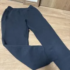 UNIQLO 140スウェットパンツ ジッパーポケット付き