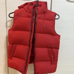 トミー・ヒルフィガー 赤 フード付きダウンベスト