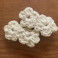 ハンドメイド お花モチーフのミニバレッタ2点セットオフホワイト