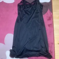 ブラック レース付きスリップ