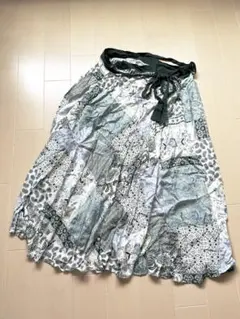 美品 spick&span ペイズリー 総柄 巻きスカート 膝下 ミモレ丈