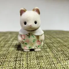 シルバニアパーク限定品 クリームネコの赤ちゃん　シルバニア