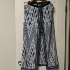 BCBGMAXAZRIA ジグザグパターン ロングスカート XSのサムネイル