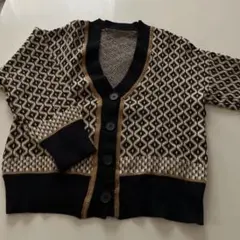 美品 レディース 長袖 カーディガン ニット 柄 黒