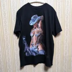 FC限定 Chevon Tシャツ 谷絹茉優 - メルカリ