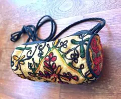エスニック花柄刺繍／ペットボトル入るバッグ♪のサムネイル