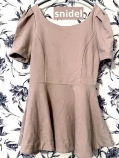 スナイデル サイズ0ピンクベージュ 半袖トップス