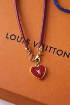 Item thumbnail for item 8950b3f3-9c3b-4eeb-b4ca-7fadfc0e23d5