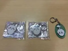 ちいかわ、はちわれ　アクリルキーホルダー