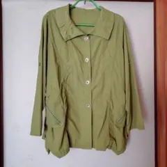値下げオリーブグリーン ボタン付きジャケット 軽量薄手ナイロン製M～Lサイズ