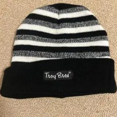Troy Bros 黒白ストライプ ニット帽