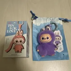 ラブブ　PIN FOR LOVE イニシャル T正規品 labubu