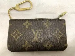 LOUIS VUITTONポシェットクレ