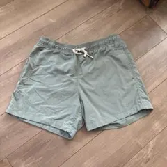 H&M カーキ ショートパンツ Mサイズ