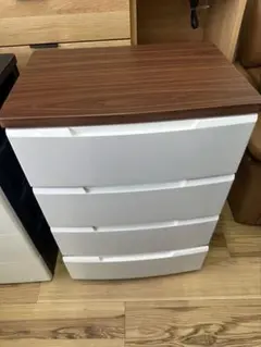 ホワイトプラスチック製4段チェスト