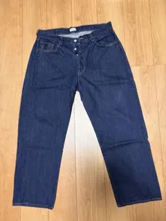 【未使用】シオタ　ワンウォッシュデニム　ストレート　33サイズのサムネイル
