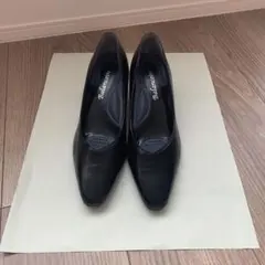 ブランコワール　ブラックパンプス　24.5cm 4Eのサムネイル