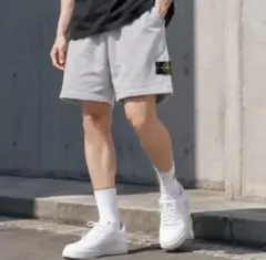 極美品　ストーンアイランド　STONEISLAND ショートパンツ　スウェットのサムネイル