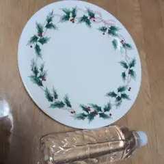 MIKASA RIBBON HOLLY 大皿 金縁なしのサムネイル