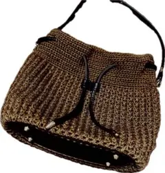 かごバックの様な模様編みのショルダーバッグ　ハンドメイド　手編み　ブラウン