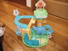 アンパンマン　コロロンどうぶつパーク