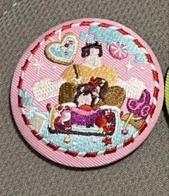 Disney Characters 刺繍缶バッジビスケット2