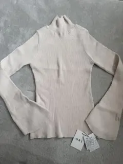 GRL ハイネック フレアスリーブ セーター　タグ付き