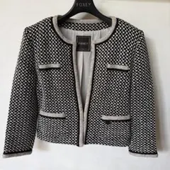 美品❣️【FOXEY】銀ラメ入り黒xグレージュ　ノーカラージャケット　七分袖