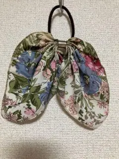 か*ー様 フラワーリボン ヘアゴム