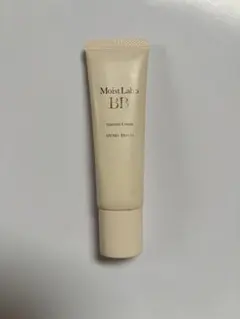 コ*♡様 モイストラボ　BBエッセンスクリーム　ナチュラルオークル 03 30gのサムネイル