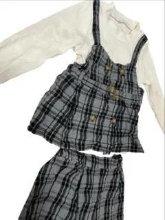 グレーと黒のチェック柄サロペットセット