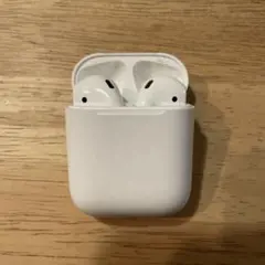 正規品　AirPods第二世代　本体 充電ケース付き　ジャンク