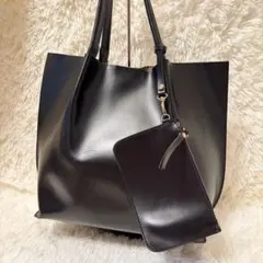 【美品】GIANNI CHIARINI レザートートバッグ ポーチ付 通勤