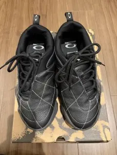 【美品】Oakley Flesh Warp Vaporous Gray 27cmのサムネイル
