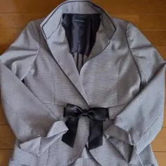 卒業　入学　　レディーススーツ ブラウス付き