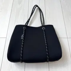 【美品】Willow Bay ネオプレン トートバッグ ブラックのサムネイル